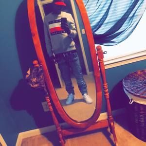 Meet your Posher, Quincy